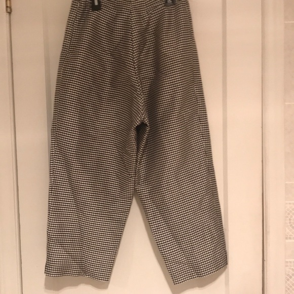 Ann Taylor capri set - Picture 6 of 7